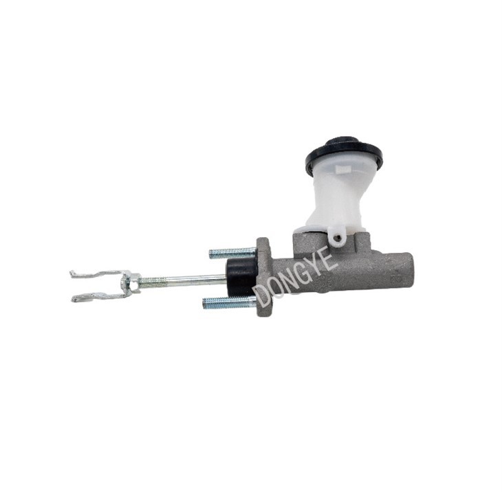 No-nonsense Clutch Master Cylinder 31420-OK030 For TOYOT HILUX WII Pickup \TOYOT FORTUNER best